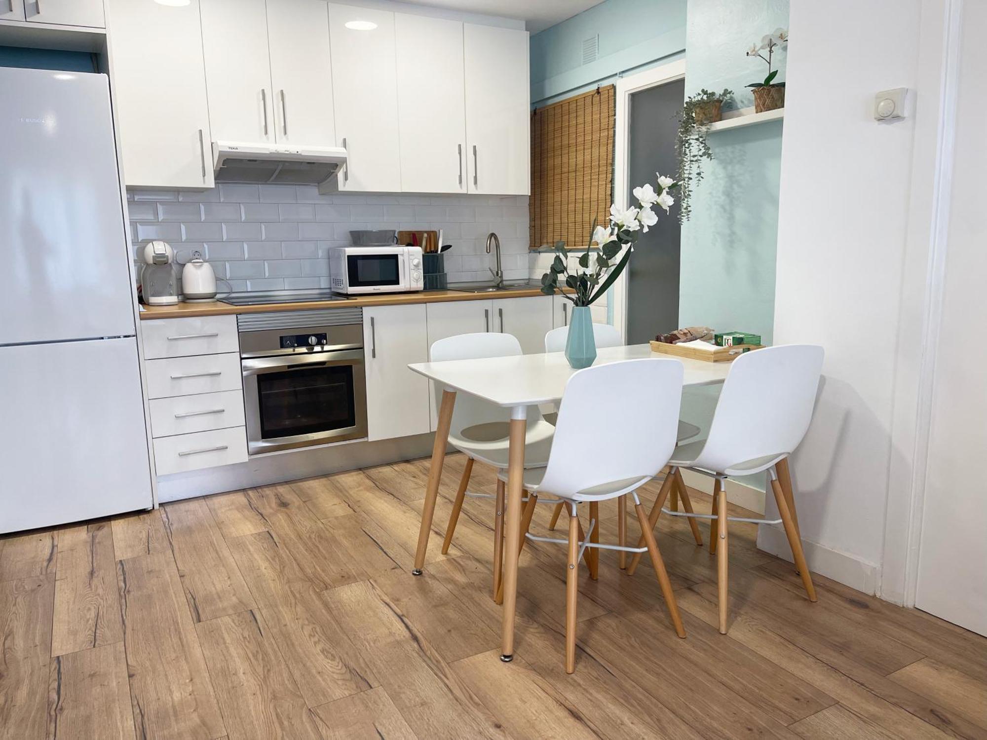 Apartment Lluis In Пинеда-де-Мар Экстерьер фото